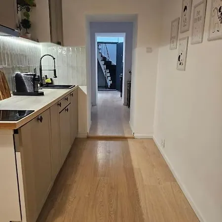 Heart Of City Center 4Br 2Bath 10 Pers Bucarest Esterno foto