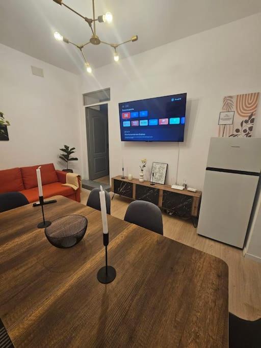 Apartment Heart Of Center 4br 2bath 10 Pers *