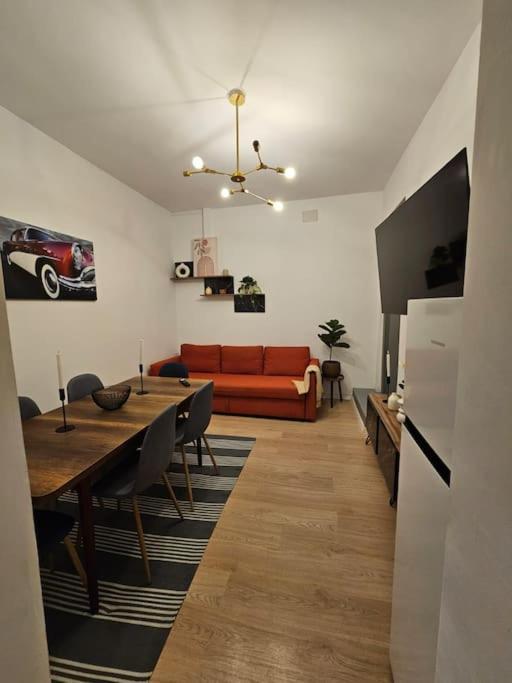 Heart Of Center 4br 2bath 10 Pers Apartment *